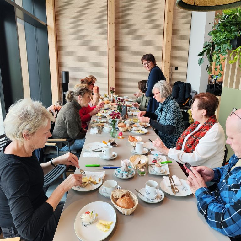 Gelungenes Kennenlernen bei LeNa2-Frühstück